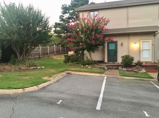 1 Edgehill Cv, Maumelle, AR 72113