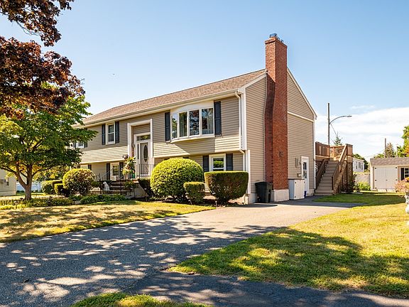 2nd image of 27 Carr Rd
