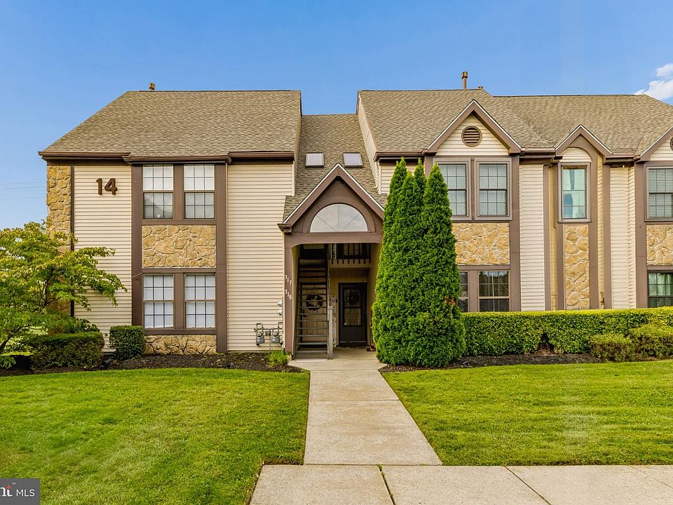 1st image of 317 Georgia Ct