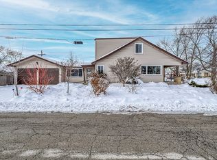 5001 Harnew Rd S, Oak Lawn, IL 60453