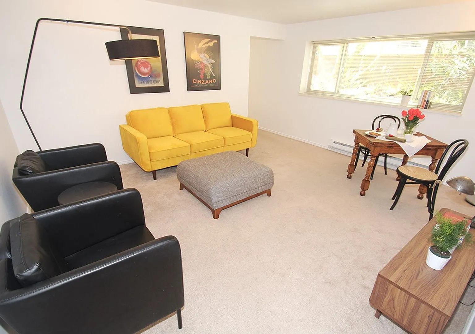Ballard Flats Apartments — Photo 2