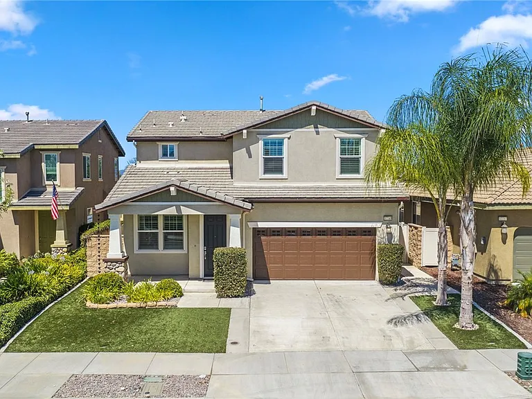 37749 Fiesta Flower St — Photo 53
