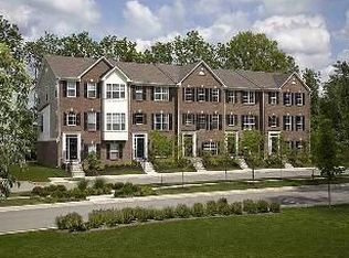1033 Orlando St, Carmel, IN 46032