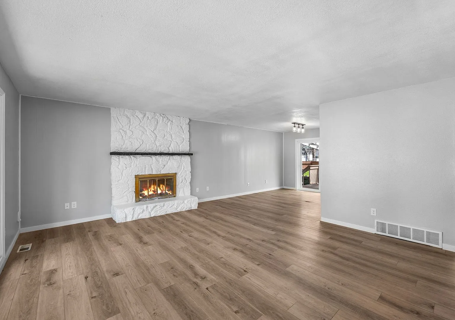 Newly Remodeled Post Falls Home! — Photo 4
