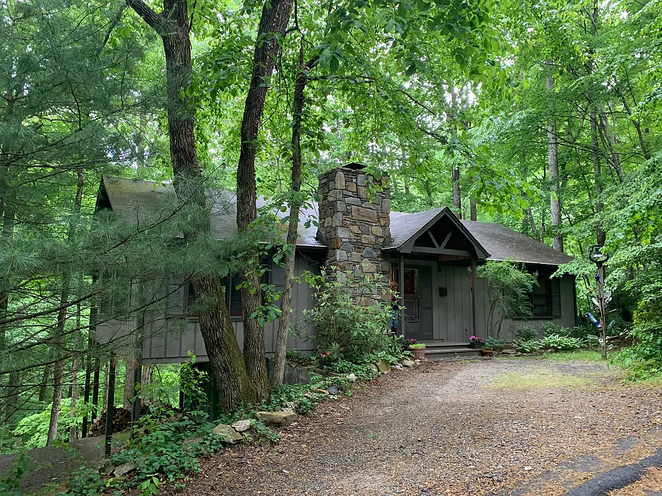 41 McGuffey Ridge Rd