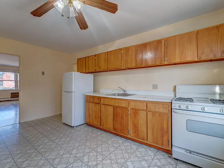 311 Blake St — Photo 9
