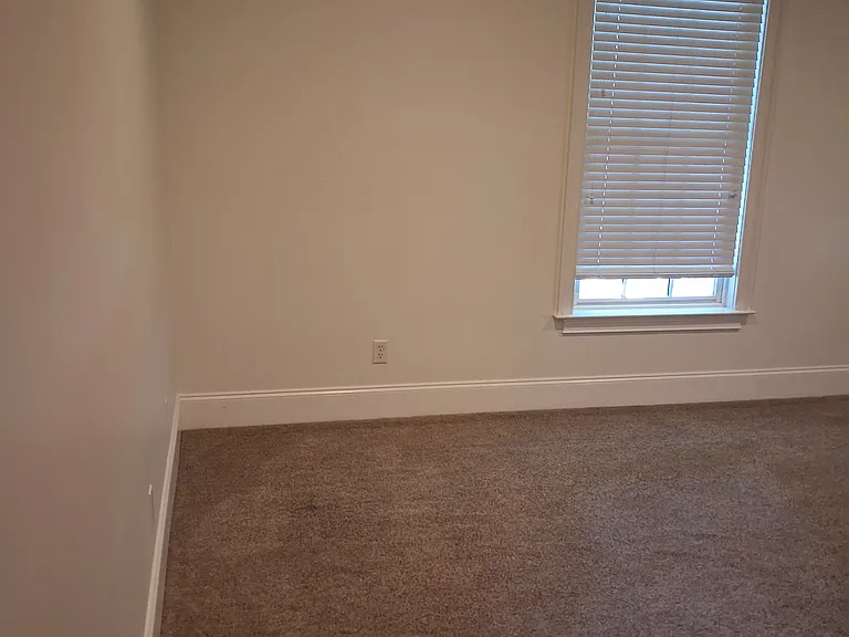 425 E McDonough St #104 — Photo 3