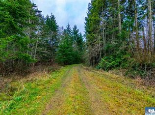 10 James Page Rd, Pt Angeles, WA 98362