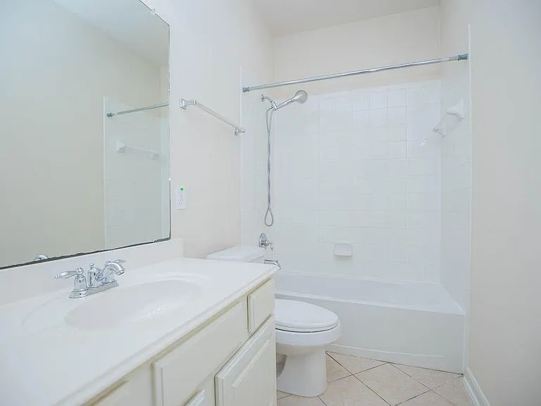 7427 Boerne Creek Dr — Photo 8