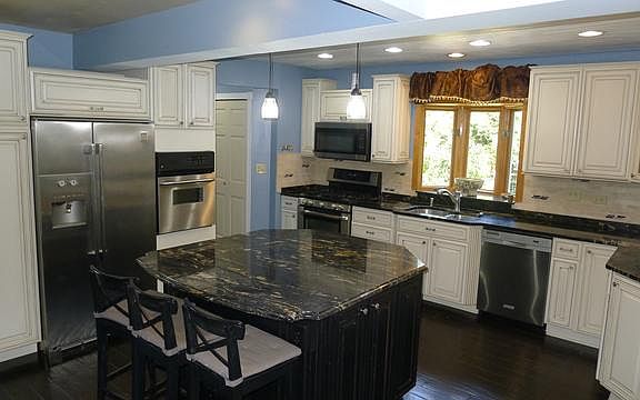 2nd image of 12833 S 82nd Ct