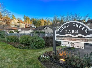 13209 Newcastle Way APT A102, Newcastle, WA 98059