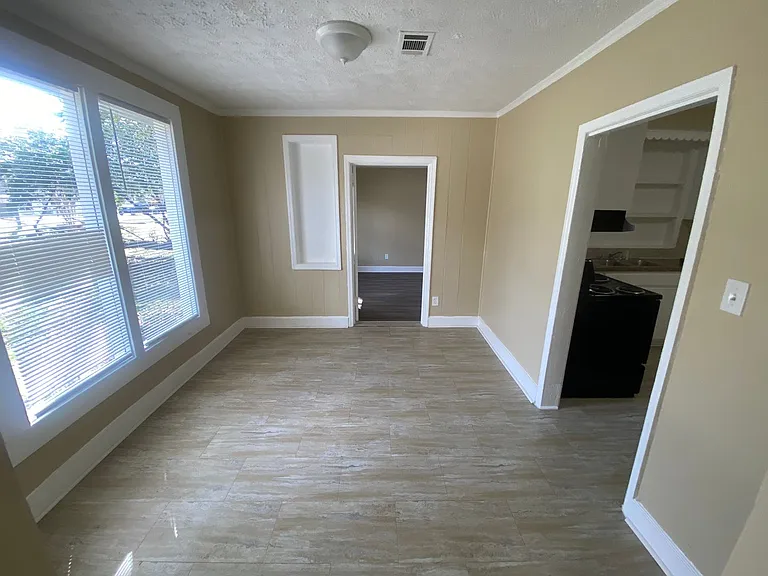 3311 Cherokee Ave — Photo 6
