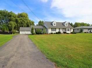 9536 Countryside Ct, Clarence Center, NY 14032