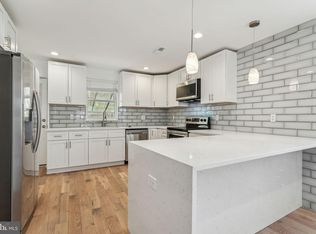 3609 Almond St, Philadelphia, PA 19134