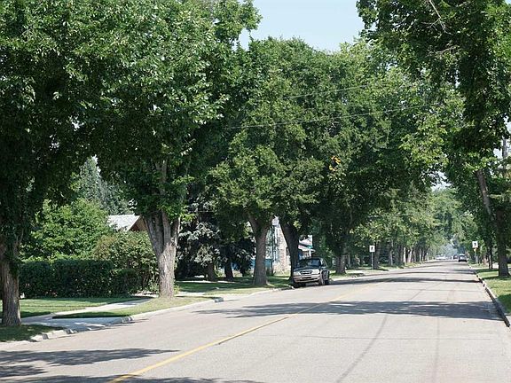 2nd image of 3512 43rd Ave