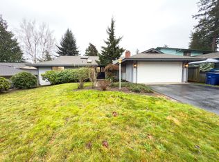 17029 NE 21st St, Bellevue, WA 98008
