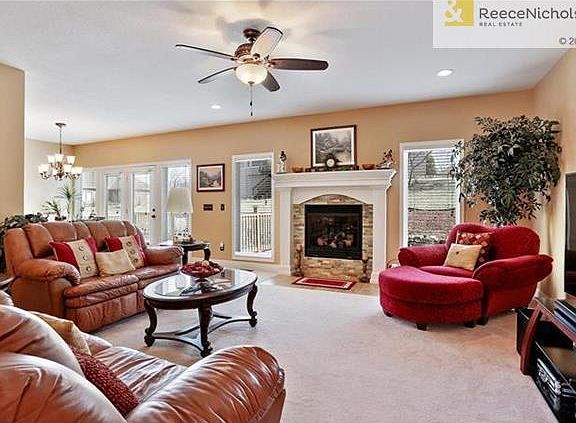 5th image of 7211 Larson Ave
