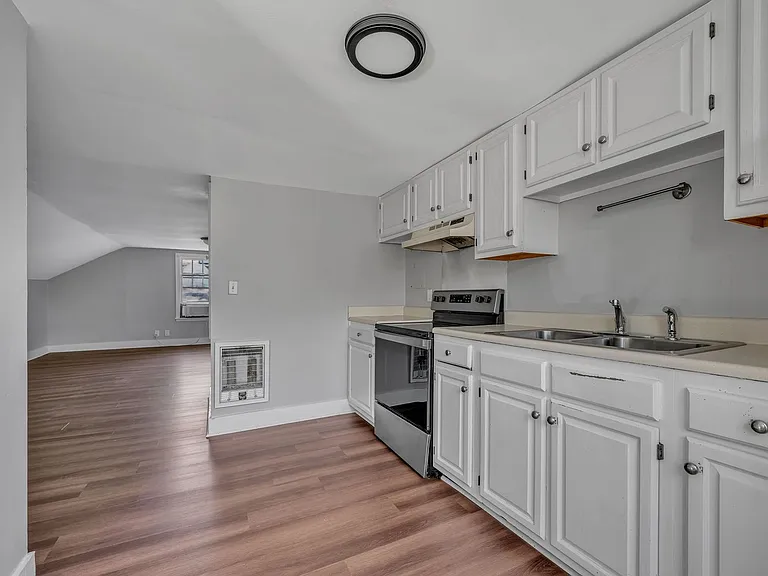 2512 Natchez Trce #B — Photo 8
