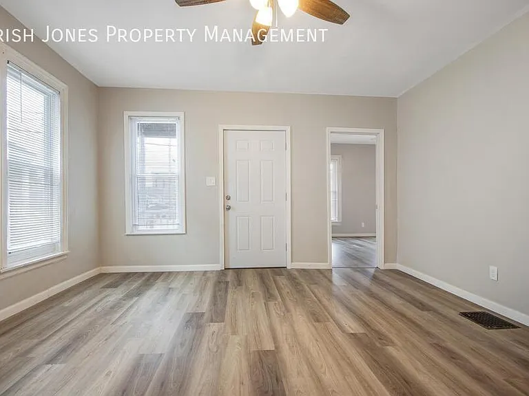 83 South St #LOWER — Photo 10