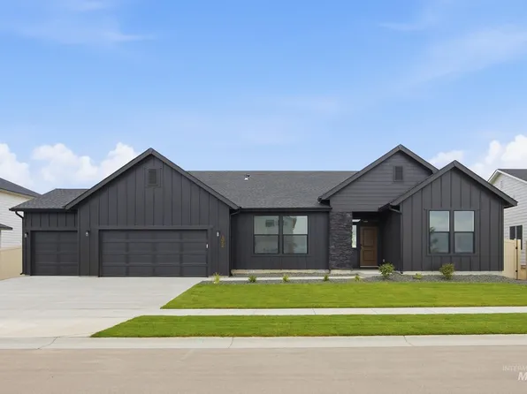 1064 W Cub River Dr, Meridian, ID 83642