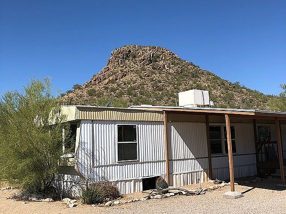 2nd image of 6655 N Desert View Dr