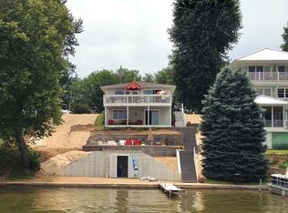 1325 Hilltop Dr, Rome City, IN 46784