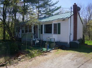 54 Gentes Rd, Essex Jct, VT 05452