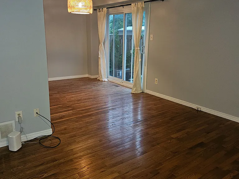 98 Falconer Dr #7 — Photo 6