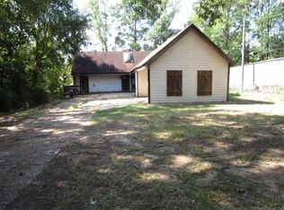 191 Campbell Rd, Natchitoches, LA 71457