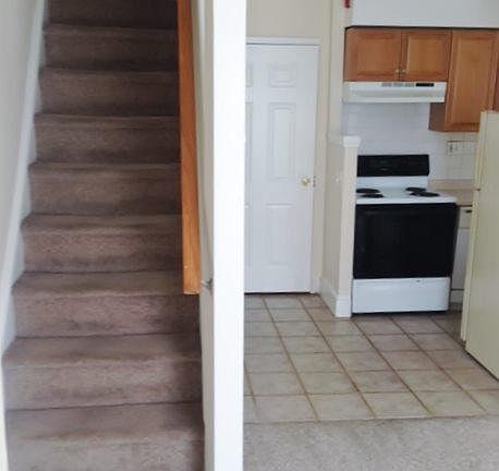 2nd image of 112 W Salaignac St APT 2R
