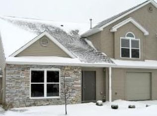 10137 Oak Trail Rd, Fort Wayne, IN 46825