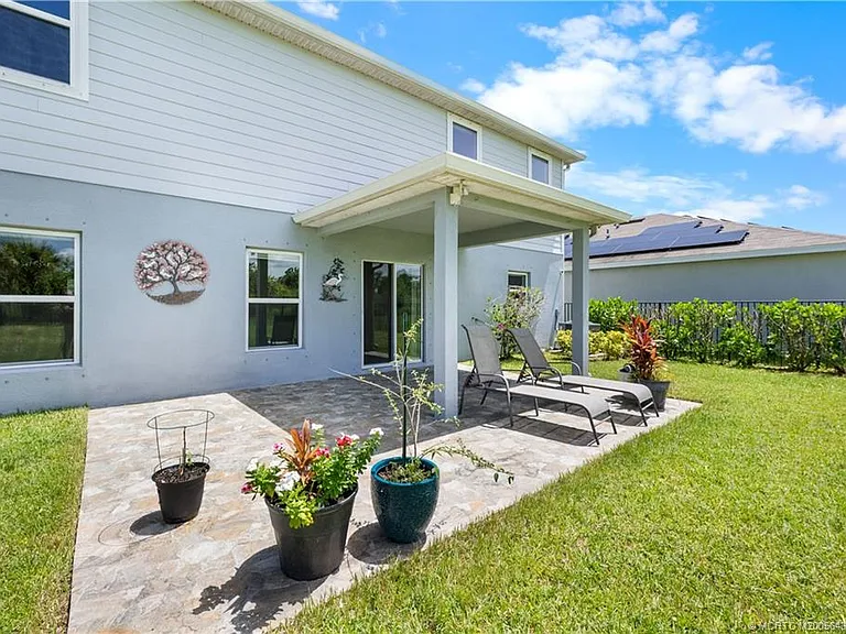 359 Clementine Rd — Photo 19