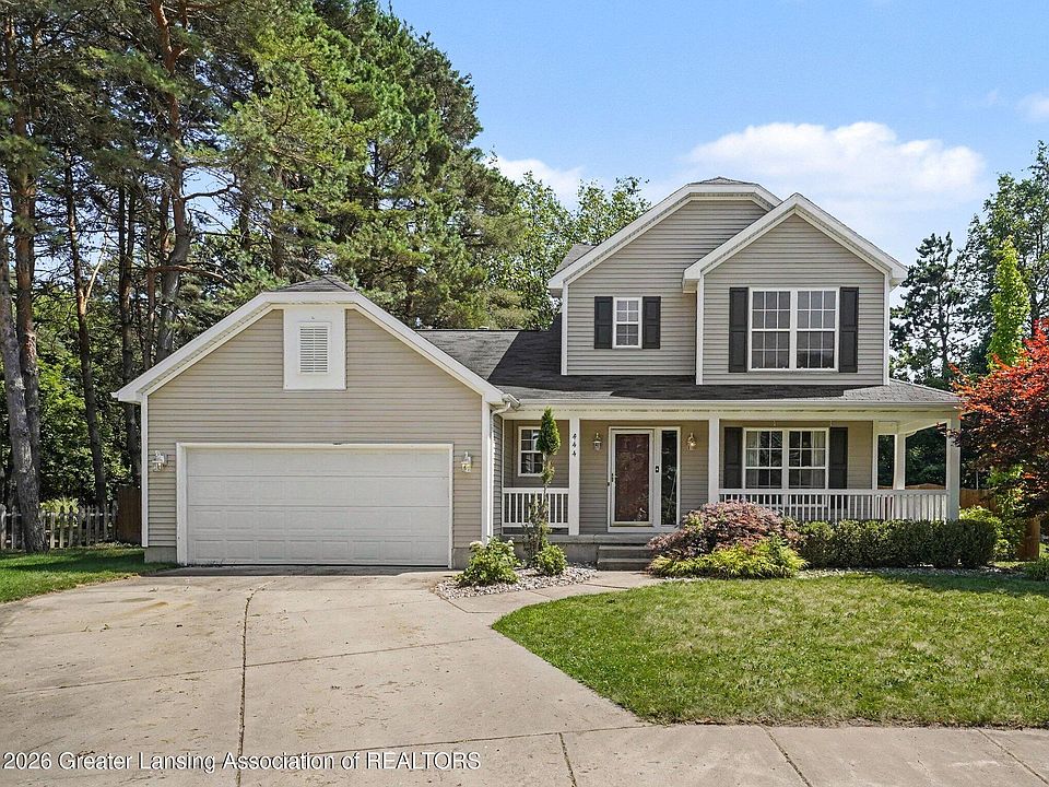 1st image of 444 Fox Run Ct