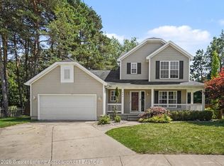444 Fox Run Ct, Williamston, MI 48895