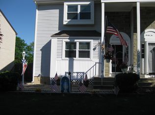 24 Hannah Dr, Dayton, NJ 08810