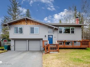 3821 Borland Cir, Anchorage, AK 99517