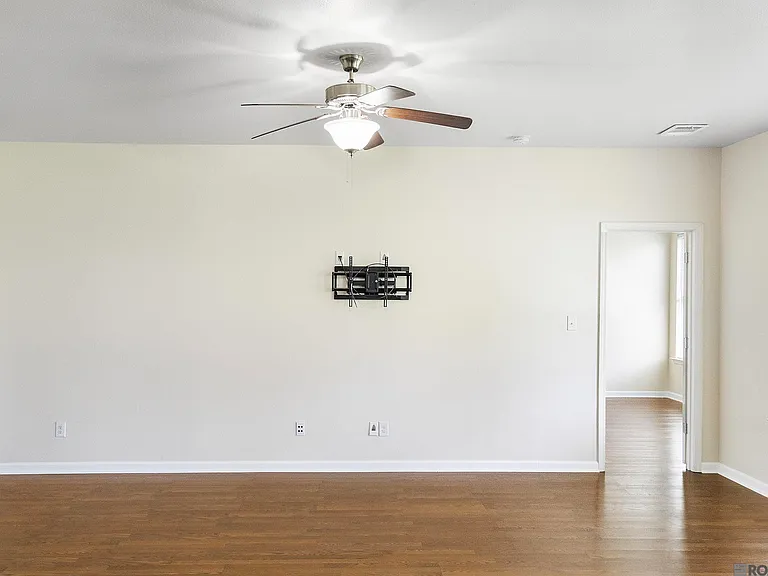 39363 Legacy Lake Dr — Photo 5
