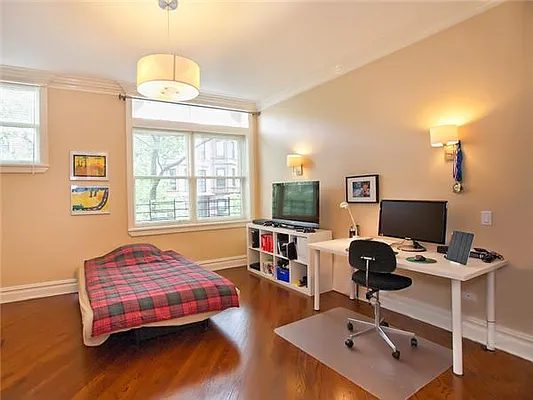 Sold by Avenue Sotheby's International Realty | media 15