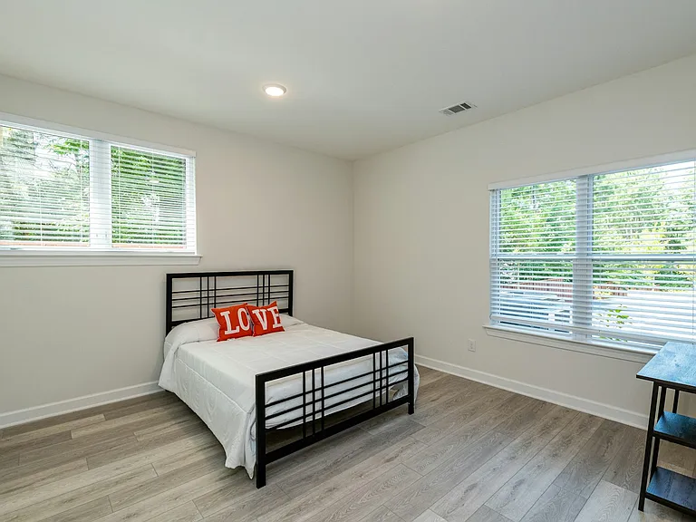 2531 Lineberry Dr #202-A — Photo 17