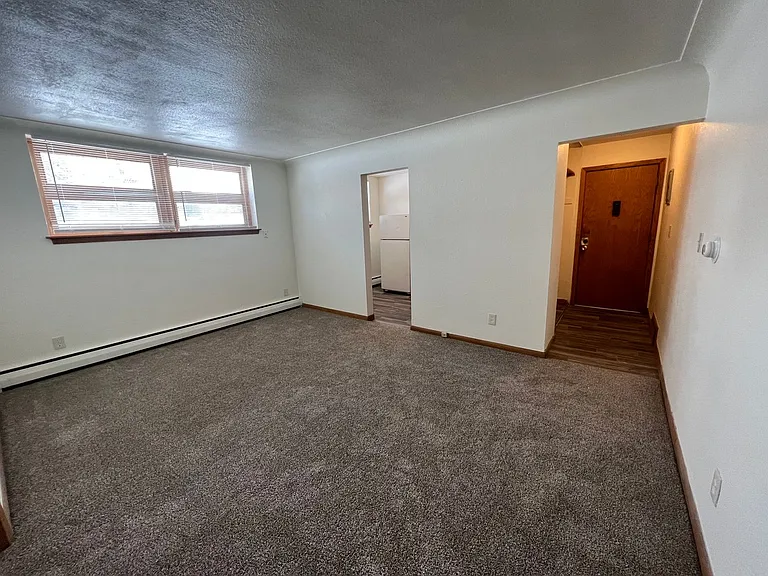 1207 Danforth St — Photo 34