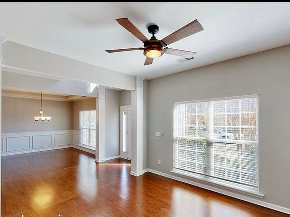 2nd image of 505 Stowe Rd