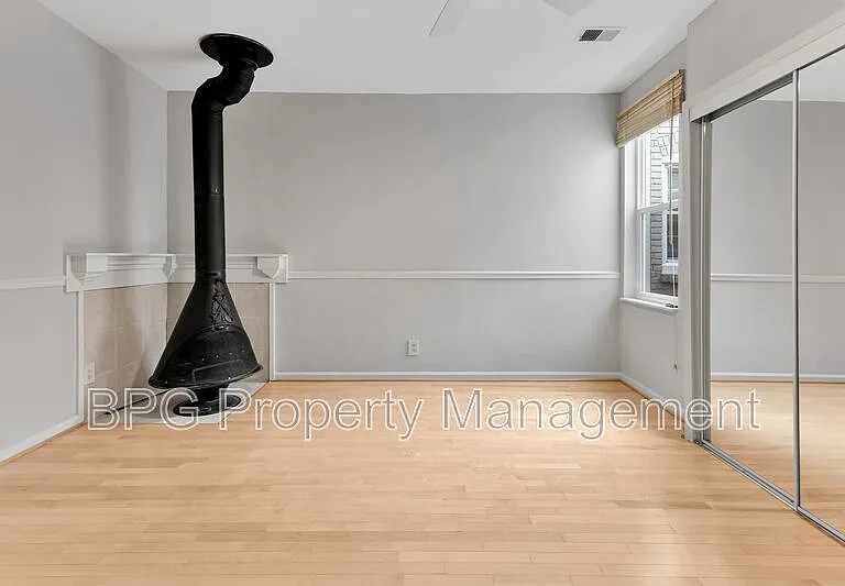 1217 Duncan Pl NE — Photo 14