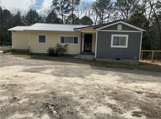 109 Spring St, Southern Pines, NC 28315