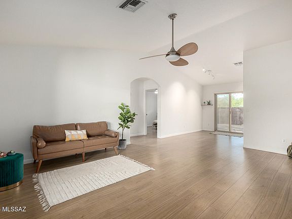 4th image of 4781 E Joslyn Heights Pl