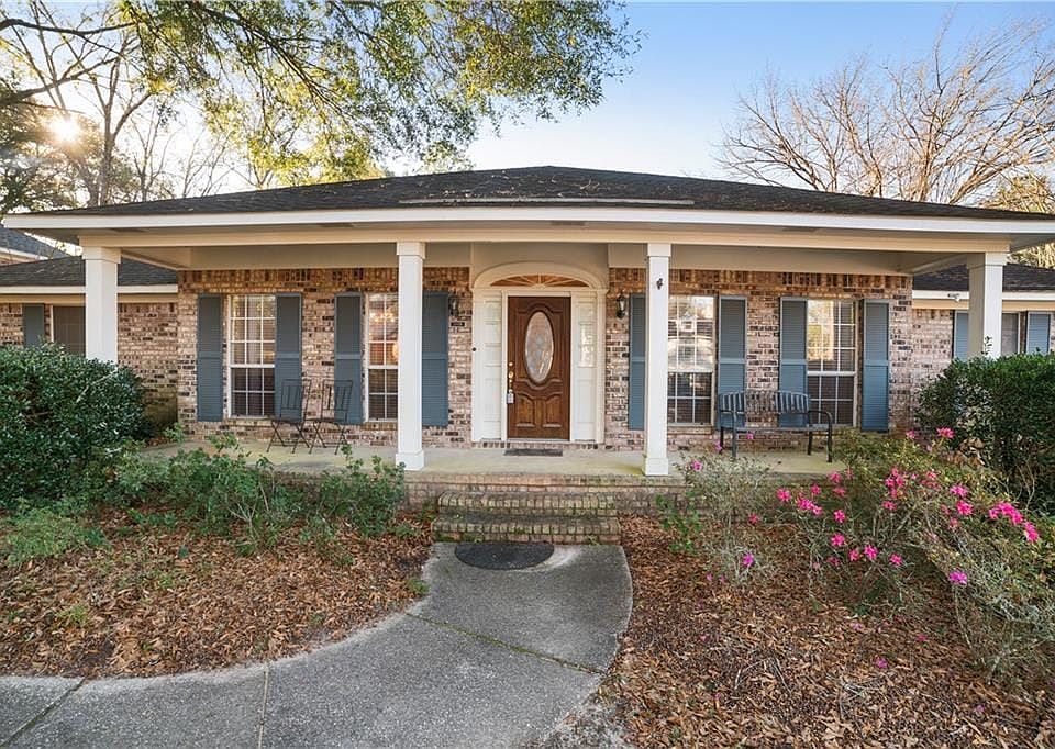 Front of house
