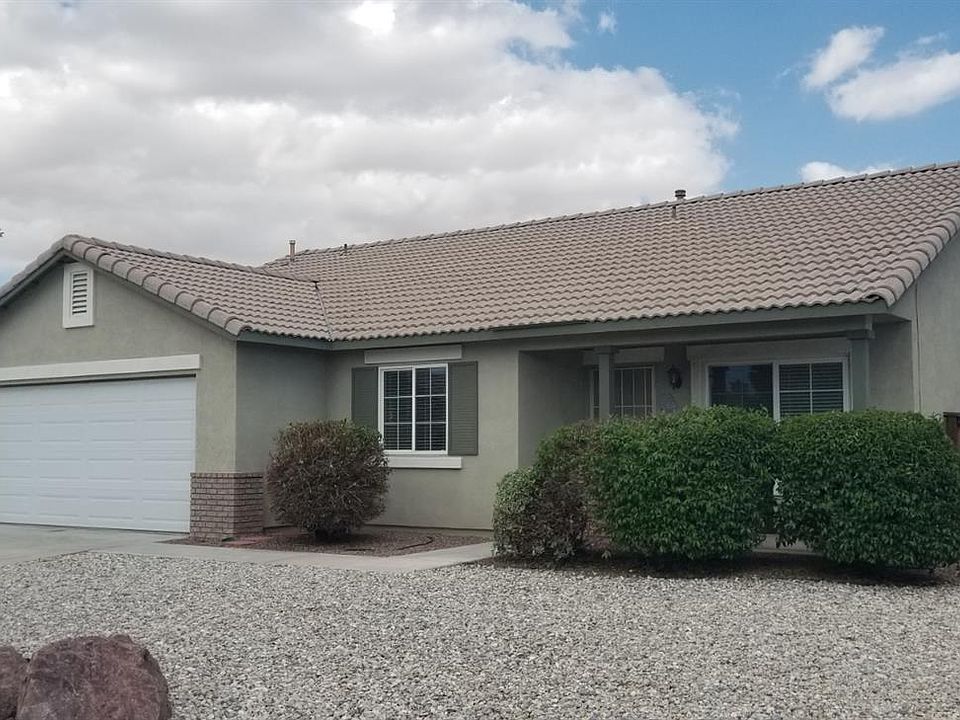 1st image of 15449 Kearney Dr