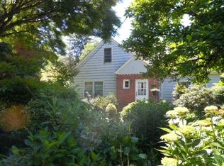 13131 Thoma Rd, Lake Oswego, OR 97034