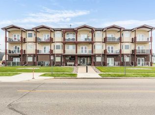 105 E Main St S #102, Redcliff, AB T0J2P2