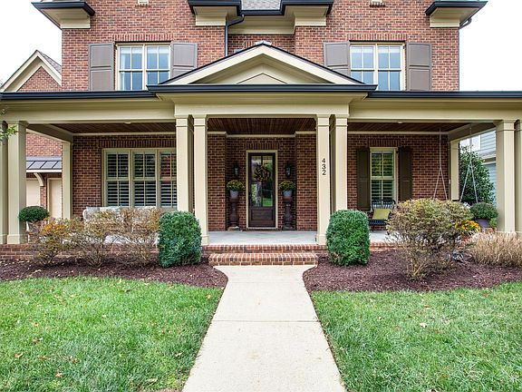 2nd image of 432 Wild Elm St