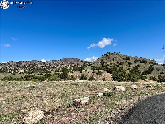 3rd image of 137 Osprey Ct N